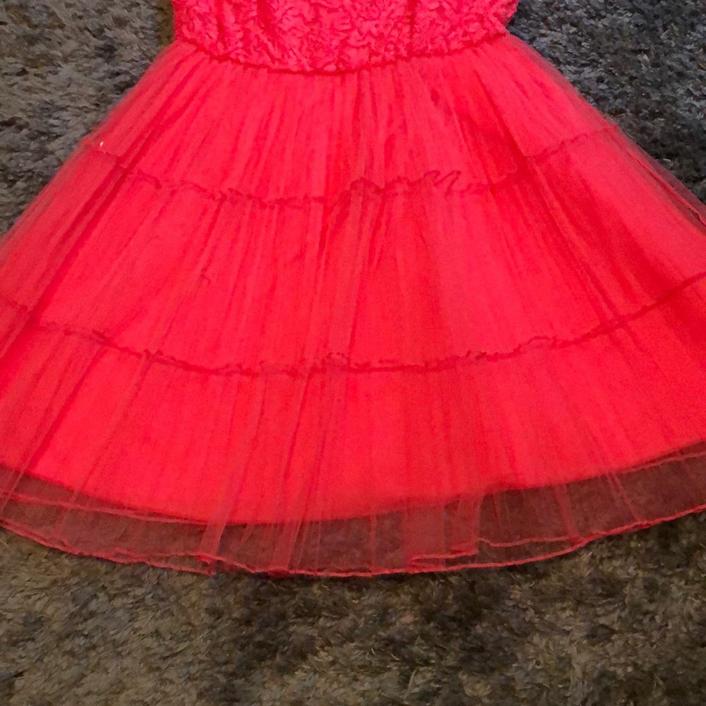 Dress - Picture 2 of 3